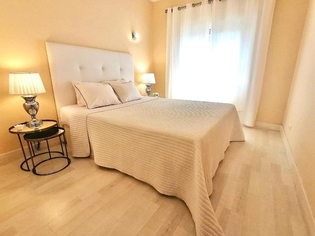 Beachfront Seaview Litoralmar Apt, Fast Wifi, Airco, Pool, Private Parking 포티마오 외부 사진