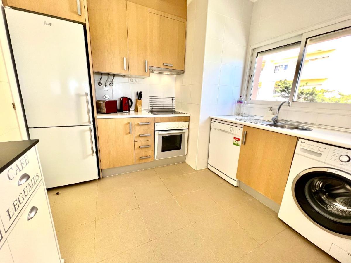 Beachfront Seaview Litoralmar Apt, Fast Wifi, Airco, Pool, Private Parking 포티마오 외부 사진