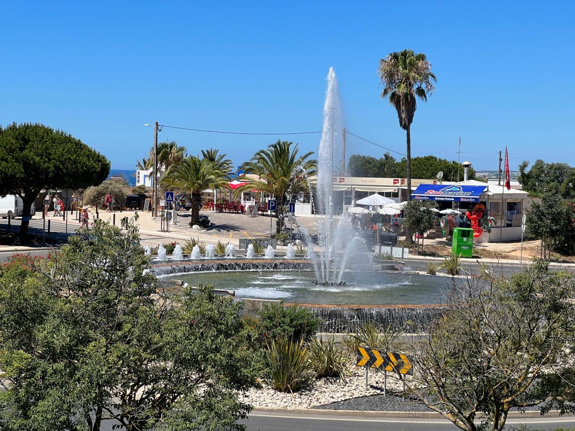 Beachfront Seaview Litoralmar Apt, Fast Wifi, Airco, Pool, Private Parking 포티마오 외부 사진