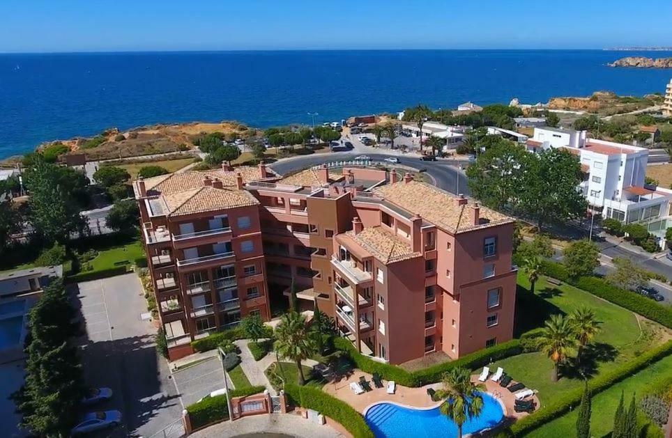 Beachfront Seaview Litoralmar Apt, Fast Wifi, Airco, Pool, Private Parking 포티마오 외부 사진