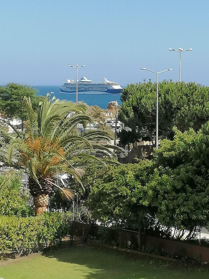 Beachfront Seaview Litoralmar Apt, Fast Wifi, Airco, Pool, Private Parking 포티마오 외부 사진